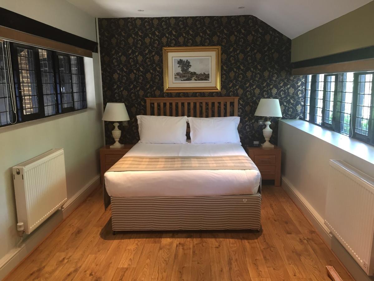 HEVER HOTEL EDENBRIDGE 4 United Kingdom from 81 HOTELMIX